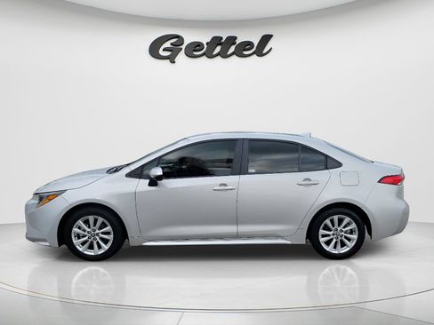 Certified 2024 Toyota Corolla LE w/ LE Convenience Package FWD image 8