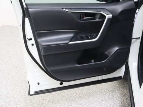Certified 2024 Toyota RAV4 LE FWD image 12