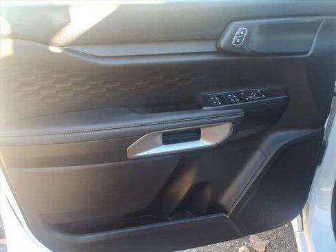 Used 2024 Ford Ranger XLT image 14