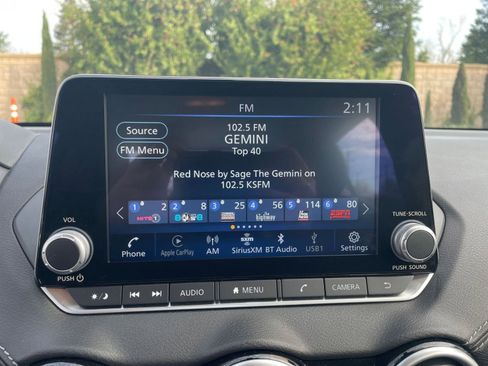 Used 2025 Nissan Sentra SV image 20