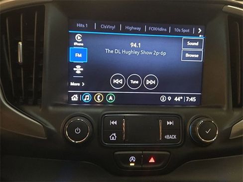 Used 2022 GMC Terrain AT4 w/ Infotainment Package II image 16