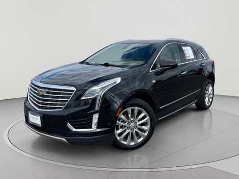 Used 2017 Cadillac XT5 Platinum w/ Driver Assist Package AWD/4WD image 1