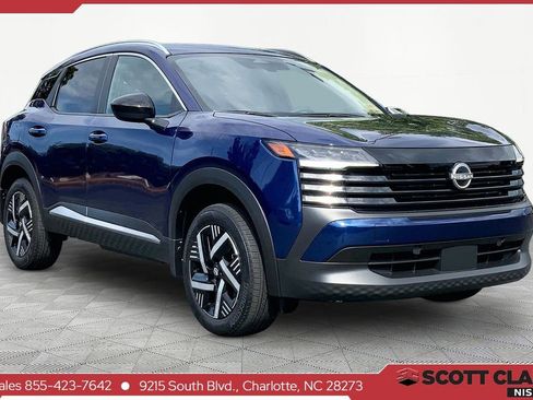 Used 2026 Nissan Kicks SV w/ SV Premium Package FWD image 1