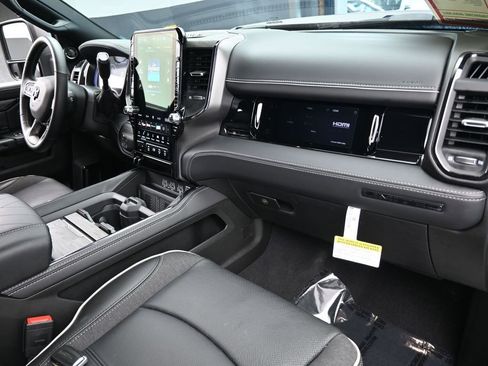 Used 2026 RAM 2500 Limited image 59