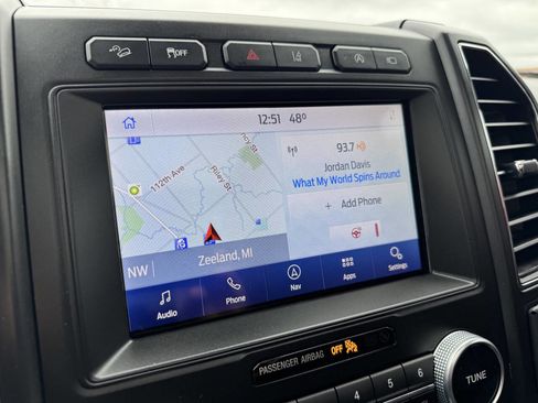 Used 2021 Ford Expedition Max Limited image 13