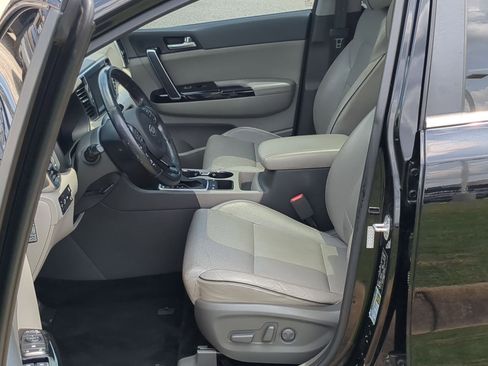 Used 2018 Kia Sportage EX w/ EX Technology Package FWD image 11