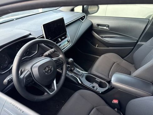 Used 2025 Toyota Corolla SE image 7