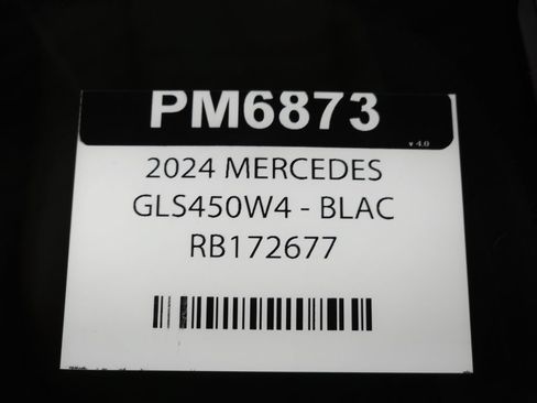 Used 2024 Mercedes-Benz GLS 450 4MATIC image 40