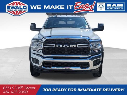 New 2024 RAM 5500 Tradesman image 9
