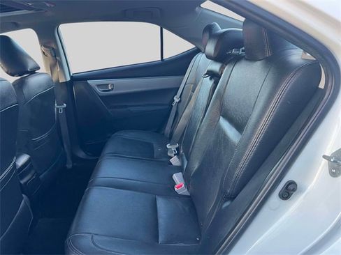 Used 2015 Toyota Corolla LE image 11