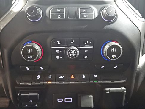 Used 2019 Chevrolet Silverado 1500 LT Trail Boss AWD/4WD image 25