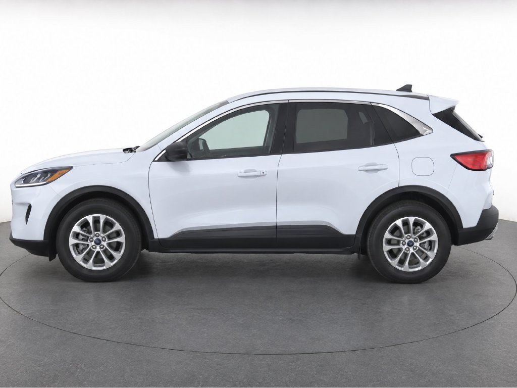 Used 2022 Ford Escape SE w/ Convenience Package FWD image 6
