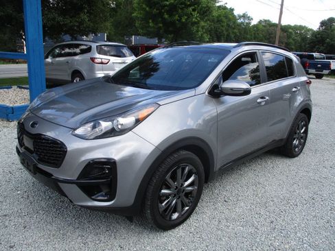 Used 2021 Kia Sportage S w/ S AWD Premium Package image 1