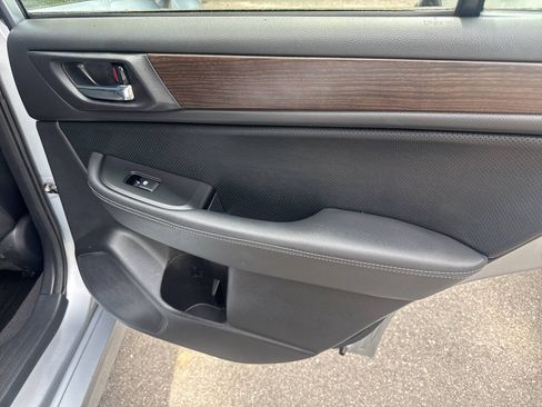 Used 2016 Subaru Legacy 2.5i Limited AWD/4WD image 13