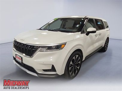 Used 2024 Kia Carnival EX