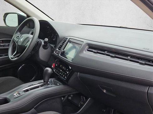Used 2022 Honda HR-V EX image 21