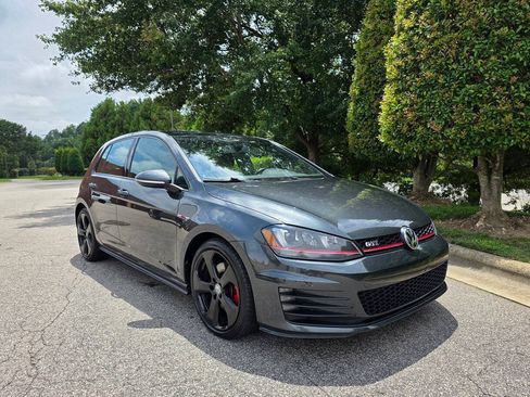 Used 2016 Volkswagen GTI SE w/ Lighting Package (SEL) FWD image 7