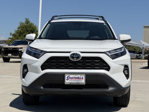Used 2024 Toyota RAV4 XLE Premium FWD image 9