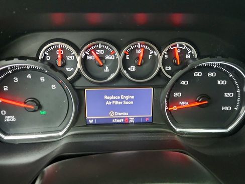 Used 2021 Chevrolet Tahoe LT w/ Rear Media and Nav Package AWD/4WD image 20