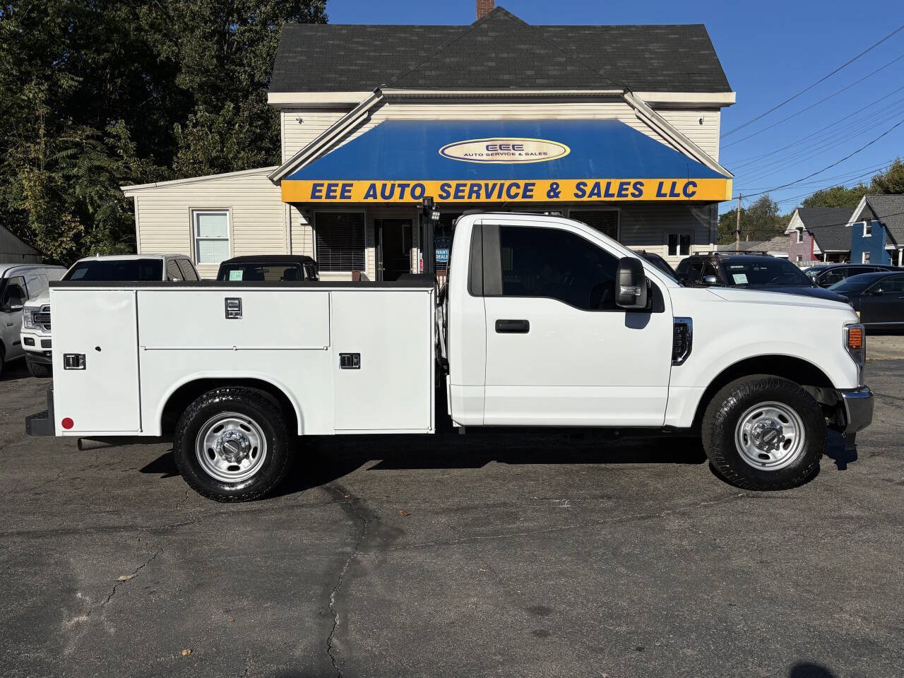 Used 2020 Ford F250 XL w/ Power Equipment Group RWD image 1