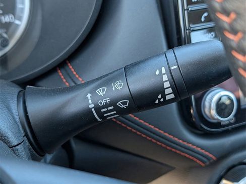 New 2025 Nissan Versa SR w/ Trunk Package image 24