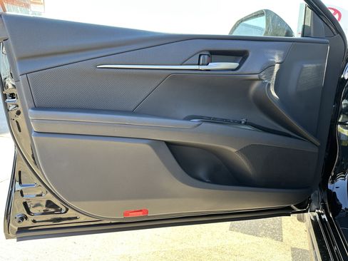 New 2026 Toyota Camry SE w/ Multimedia Upgrade Package image 9