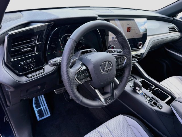 New 2026 Lexus TX 500h AWD w/ Technology Package image 28