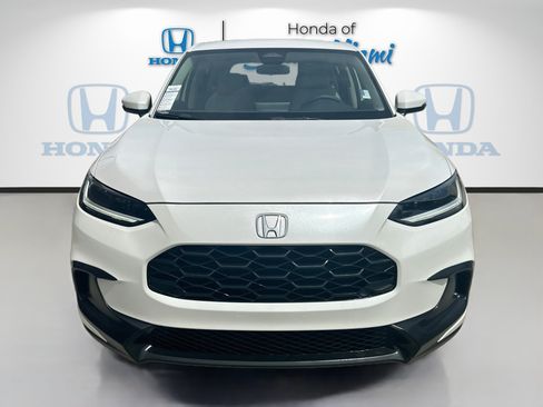 Certified 2025 Honda HR-V LX image 2
