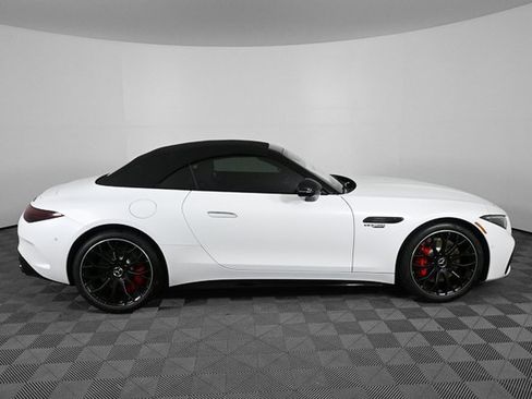 Used 2025 Mercedes-Benz SL 55 AMG 4MATIC image 19