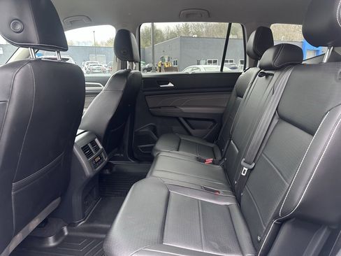 Used 2022 Volkswagen Atlas SE image 19