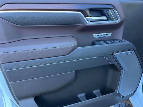 New 2026 GMC Sierra 1500 Denali w/ Denali Reserve Package AWD/4WD image 19