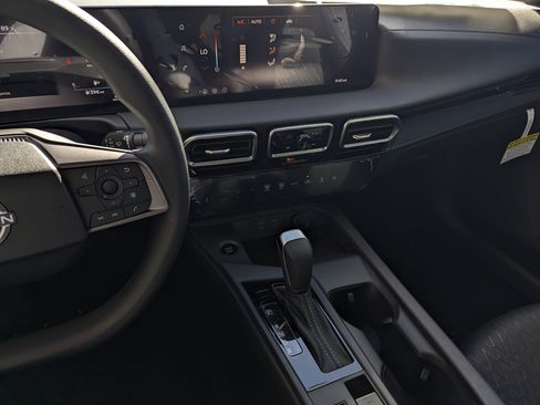 New 2026 Nissan Sentra SV w/ Floor Mat Package image 10