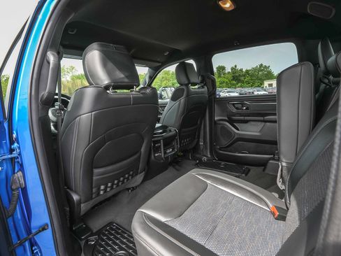 Used 2023 RAM 1500 Big Horn AWD/4WD image 34