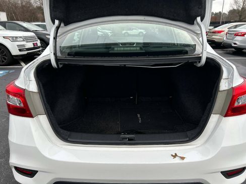 Used 2017 Nissan Sentra S image 11