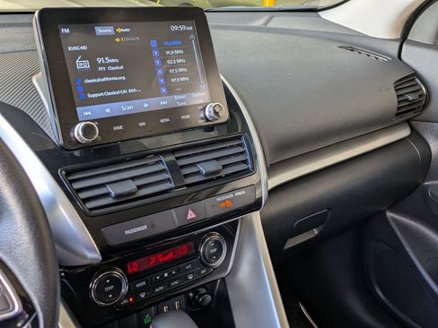 Used 2025 Mitsubishi Eclipse Cross AWD image 15