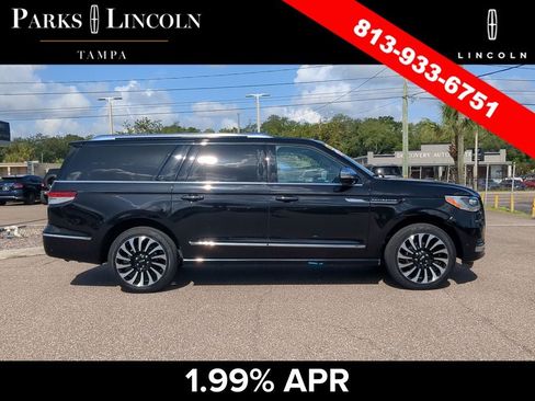 Certified 2024 Lincoln Navigator L Black Label AWD/4WD image 3