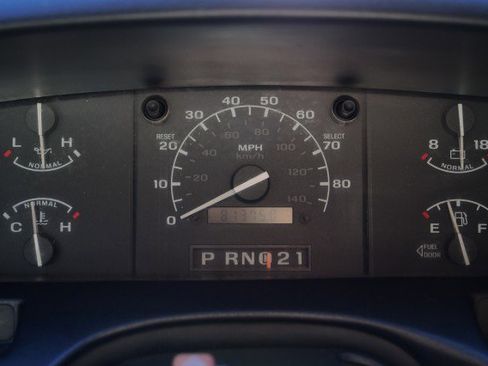 Used 1997 Ford F350 2WD Crew Cab image 27