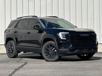 New 2026 GMC Terrain Elevation w/ Black Edition video 2