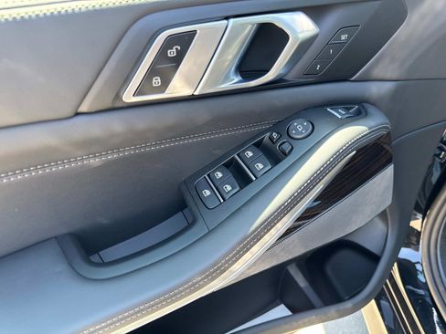 New 2026 BMW X5 xDrive40i w/ Executive Package image 15