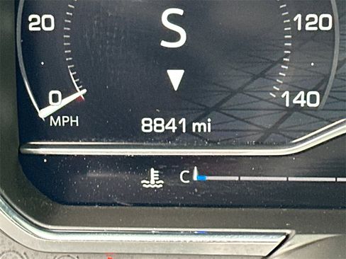 Used 2025 GMC Sierra 1500 AT4X image 29