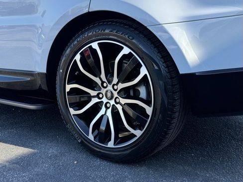 Used 2020 Land Rover Range Rover Sport HSE image 23