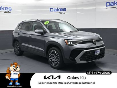 Used 2025 Volkswagen Taos SE