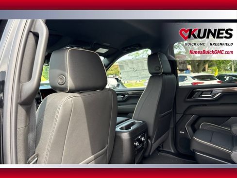New 2026 GMC Yukon XL Elevation AWD/4WD image 27