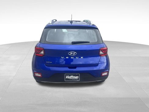 Certified 2023 Hyundai Venue SEL w/ Cargo Package FWD image 7