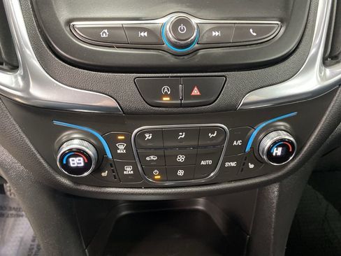 Used 2023 Chevrolet Equinox LT image 41