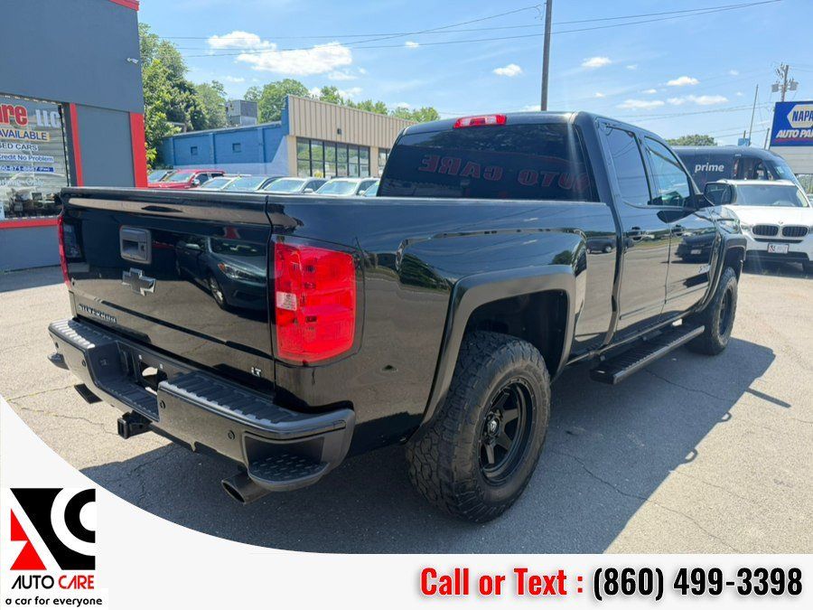 Used 2017 Chevrolet Silverado 1500 LT w/ Midnight Edition AWD/4WD image 6
