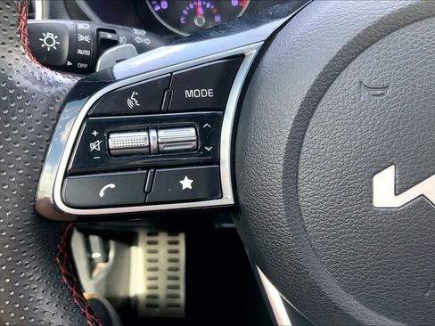 Used 2023 Kia Forte GT image 24