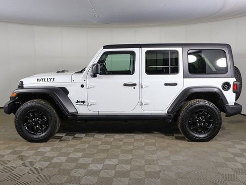 Used 2022 Jeep Wrangler Unlimited Sport AWD/4WD image 10