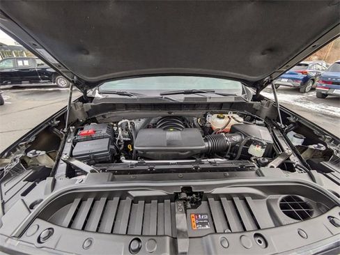 Used 2023 Chevrolet Silverado 1500 High Country image 36