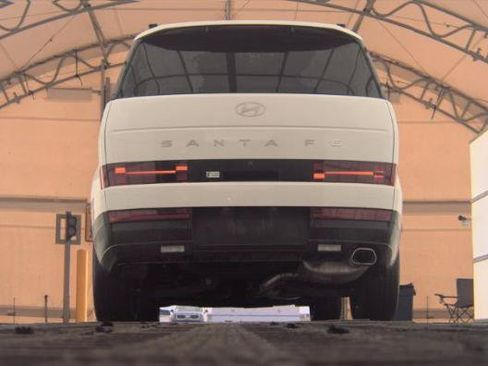 Used 2025 Hyundai Santa Fe SEL FWD image 12